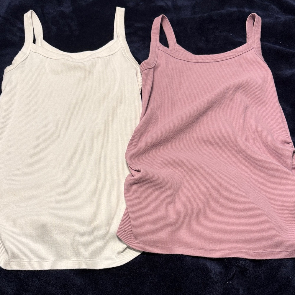 Old Navy Ribbed Maternity Tank Tops
